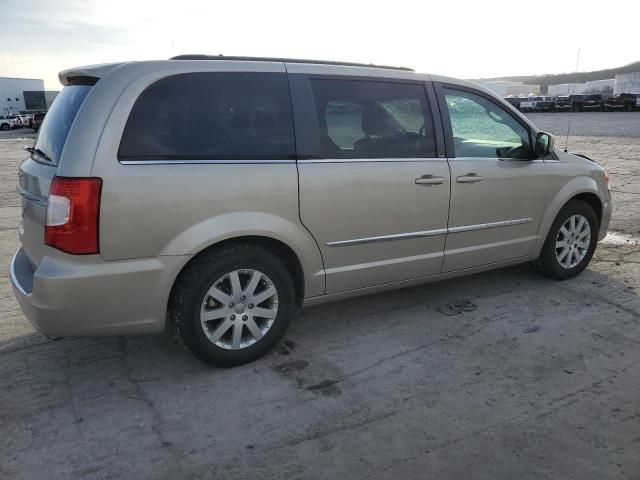 2013 Chrysler Town & Country Touring