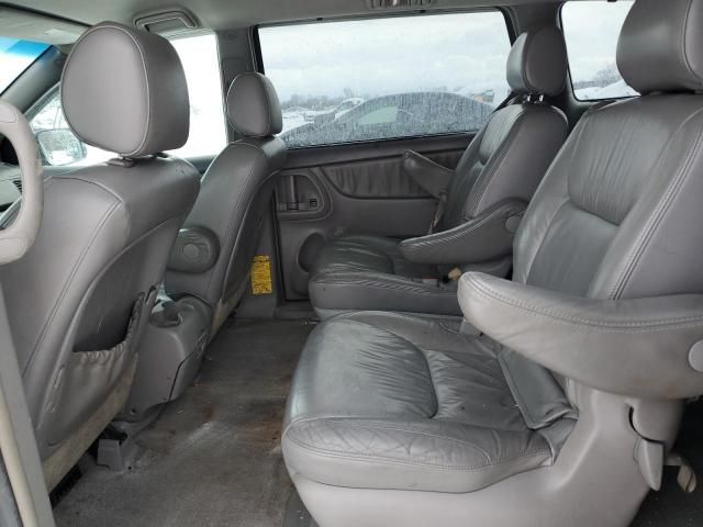 2006 Toyota Sienna CE