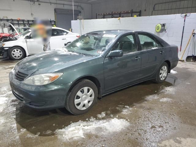 2004 Toyota Camry LE