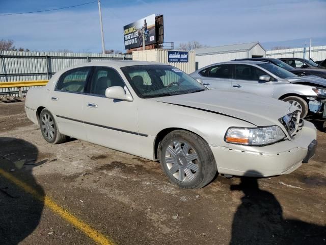 2004 Lincoln Town Car Ultimate