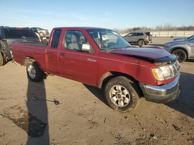 2000 Nissan Frontier King Cab XE