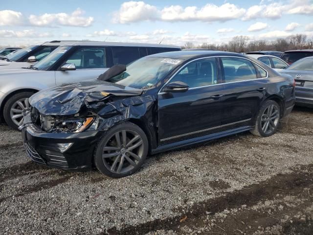 2017 Volkswagen Passat R-Line