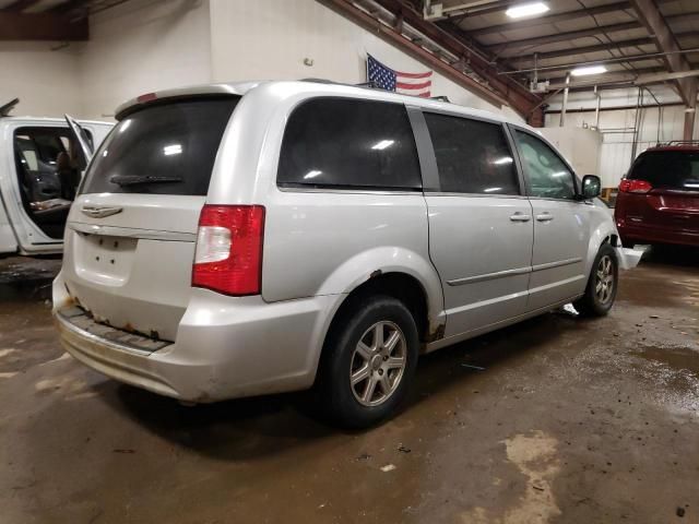 2011 Chrysler Town & Country Touring
