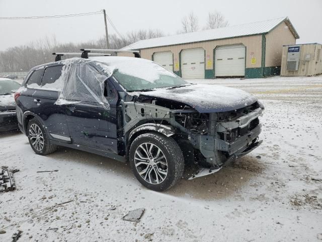 2016 Mitsubishi Outlander SE