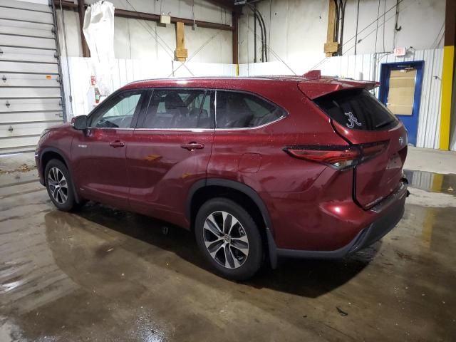 2020 Toyota Highlander Hybrid XLE