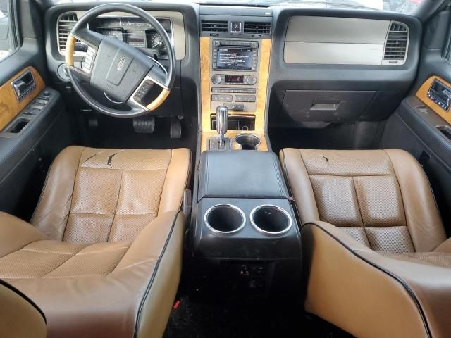 2011 Lincoln Navigator L