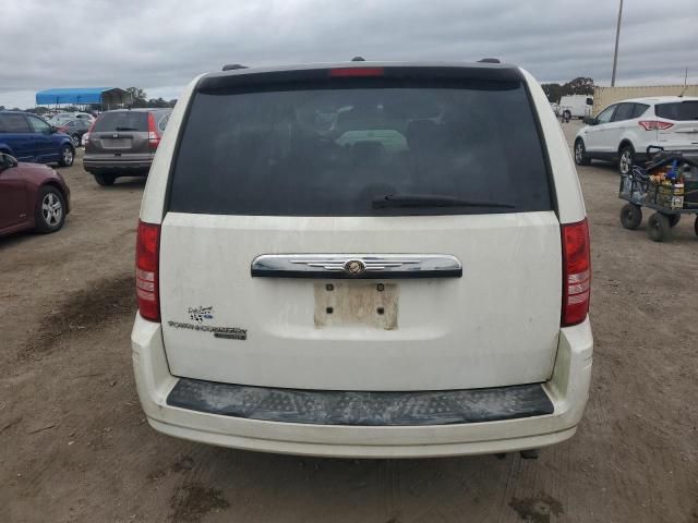 2008 Chrysler Town & Country Touring