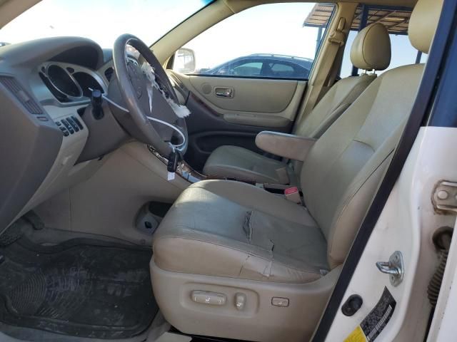 2004 Toyota Highlander Base