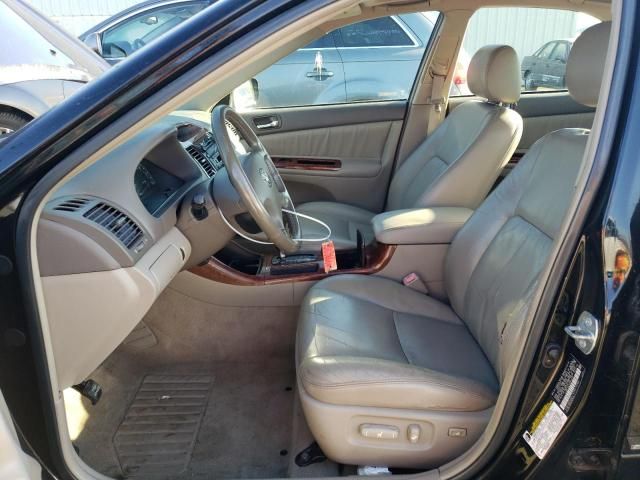 2004 Toyota Camry LE