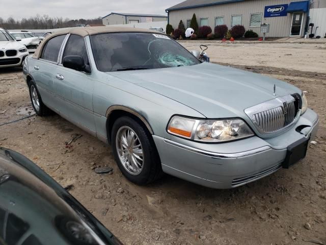 2007 Lincoln Town Car Signature