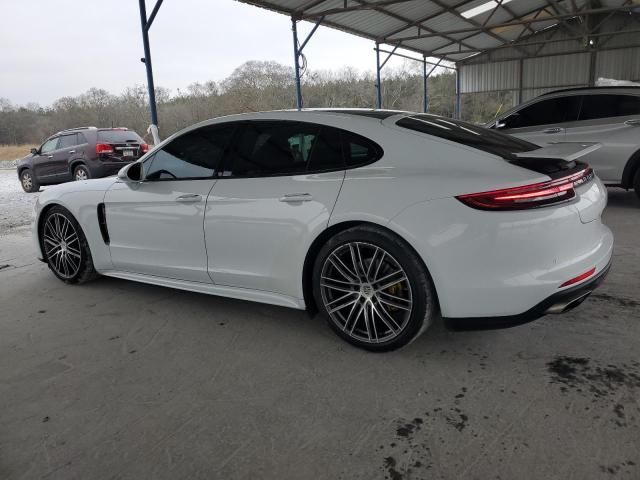 2018 Porsche Panamera 4