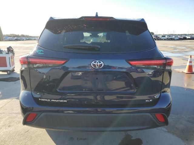 2022 Toyota Highlander XLE