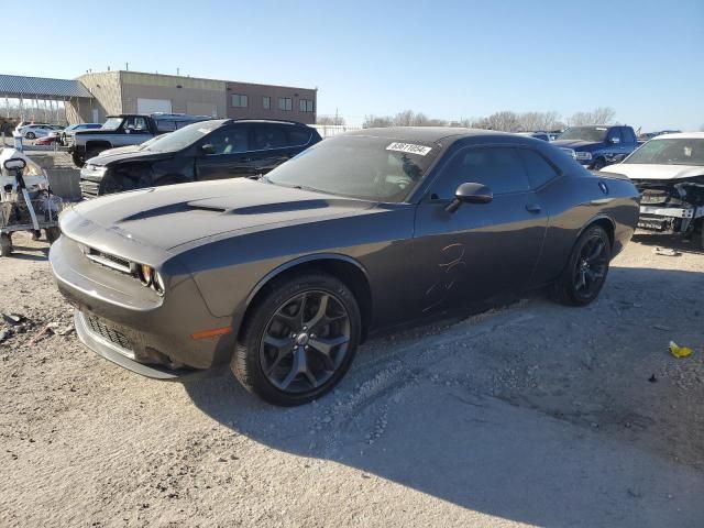 2017 Dodge Challenger SXT