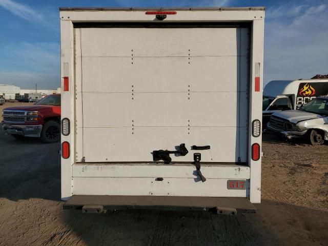 2023 GMC Savana Cutaway G3500