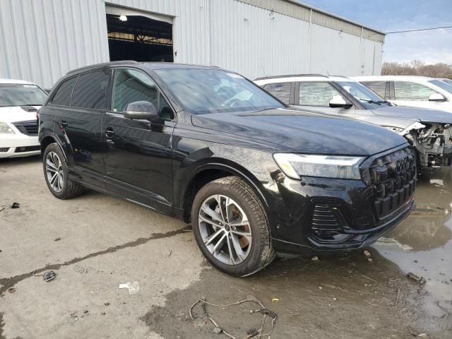 2025 Audi Q7 Premium Plus