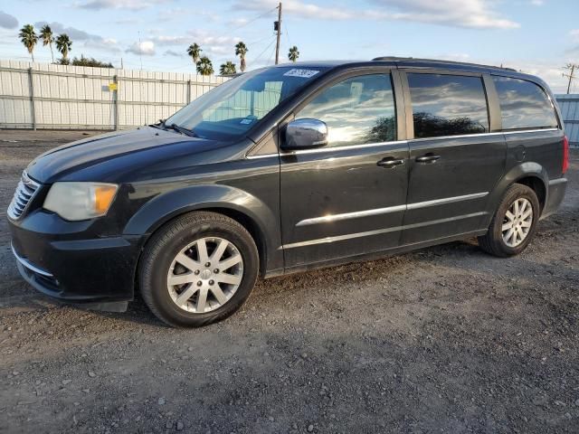 2011 Chrysler Town & Country Touring L