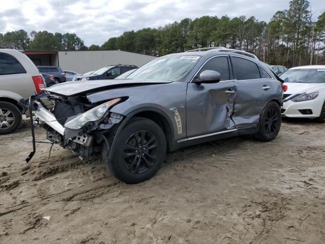 2015 Infiniti QX70