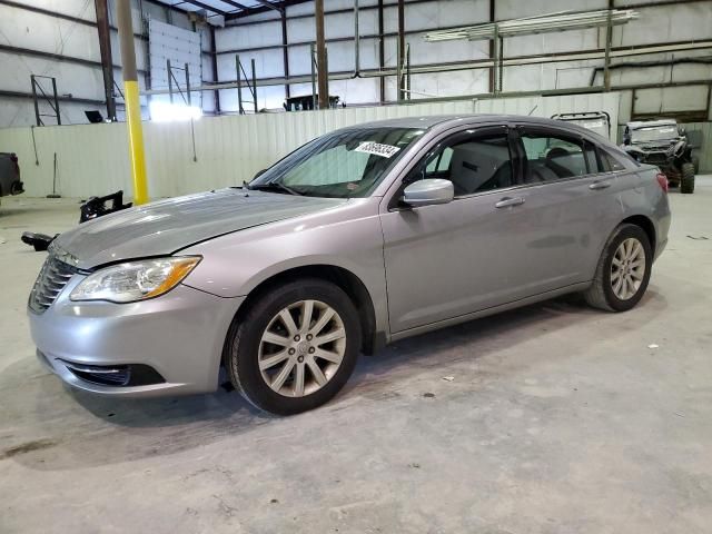 2013 Chrysler 200 Touring