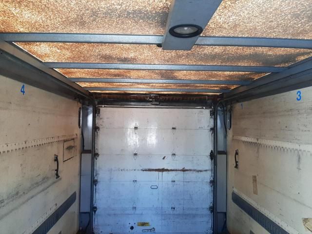 2002 Freightliner Chassis M Line WALK-IN Van