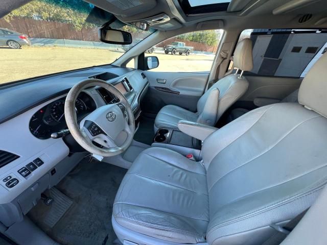 2012 Toyota Sienna XLE