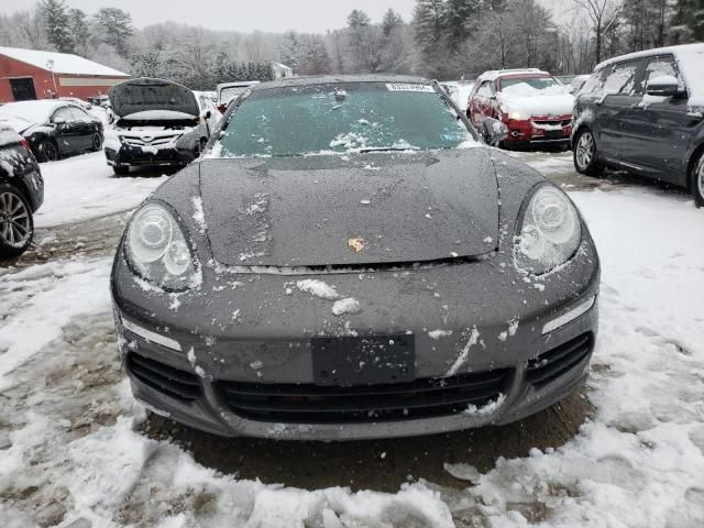 2016 Porsche Panamera 2