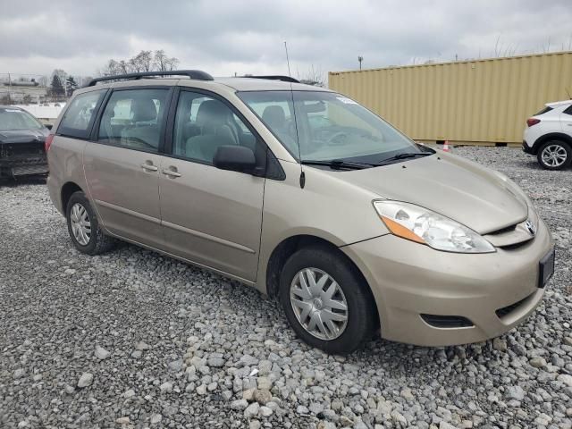 2010 Toyota Sienna CE