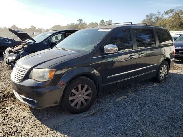 2011 Chrysler Town & Country Touring L