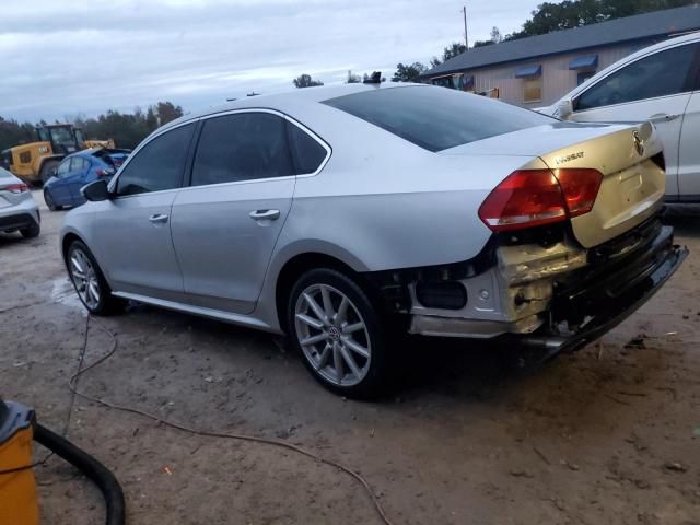 2012 Volkswagen Passat SEL