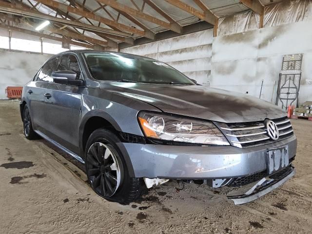 2014 Volkswagen Passat S