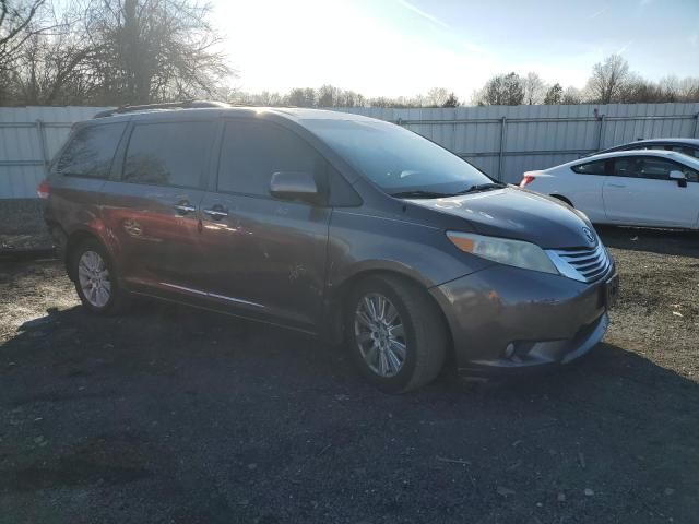 2012 Toyota Sienna XLE