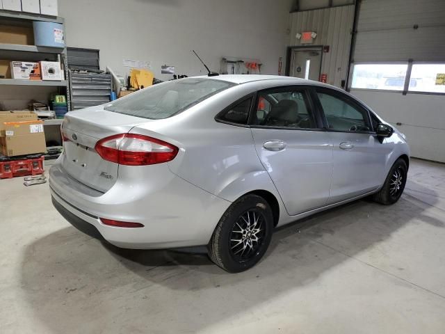 2014 Ford Fiesta SE