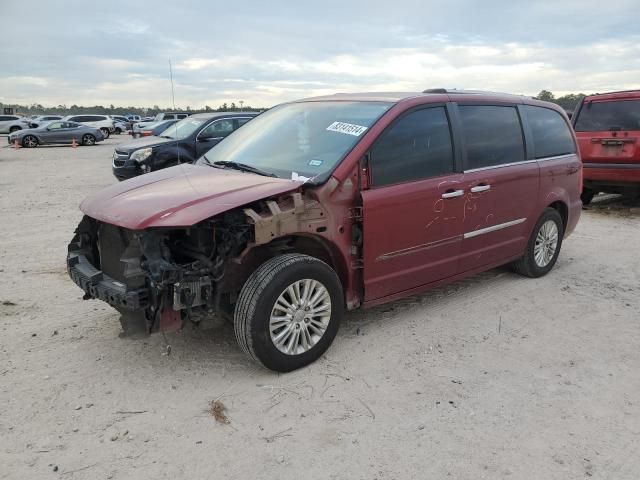 2015 Chrysler Town & Country Limited Platinum