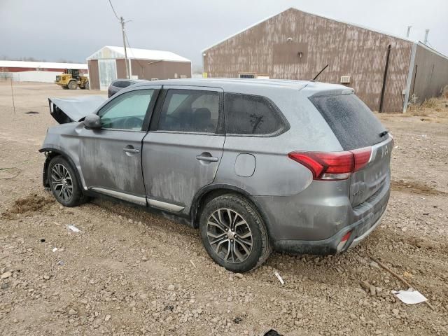 2016 Mitsubishi Outlander SE