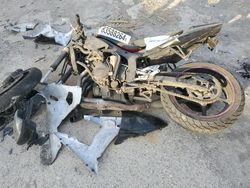 Yamaha Vehiculos salvage en venta: 2005 Yamaha YZFR6 L