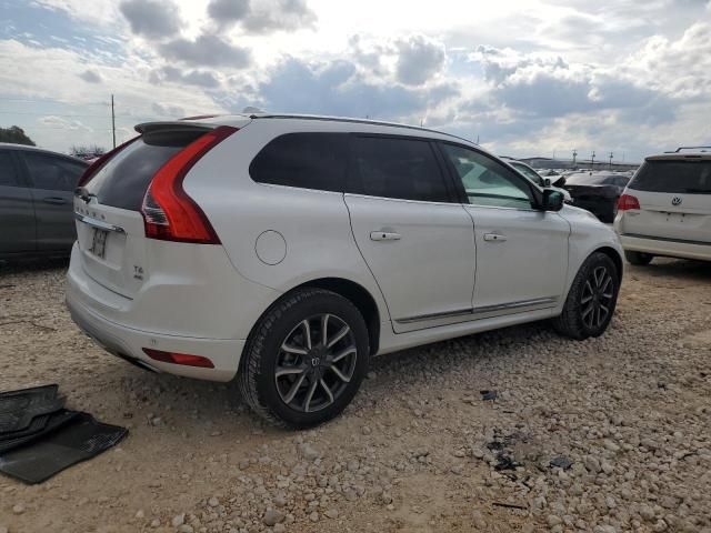 2017 Volvo XC60 T6 Dynamic