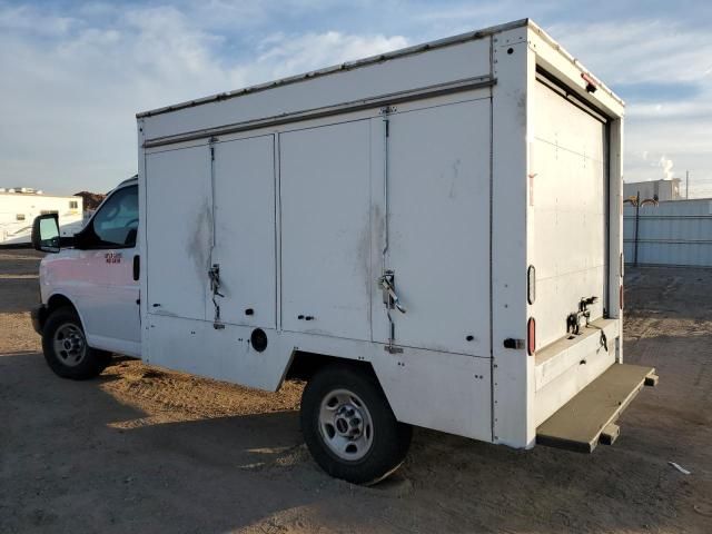 2023 GMC Savana Cutaway G3500