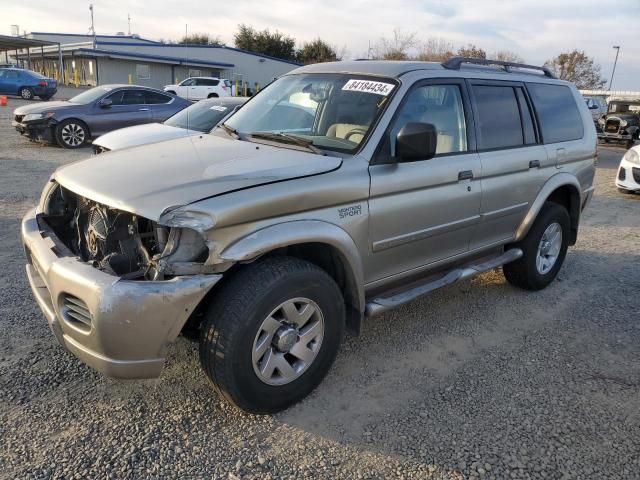 2003 Mitsubishi Montero Sport XLS