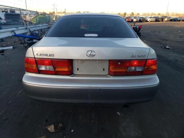 1998 Lexus ES 300