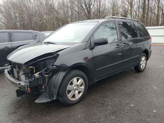 2008 Toyota Sienna CE