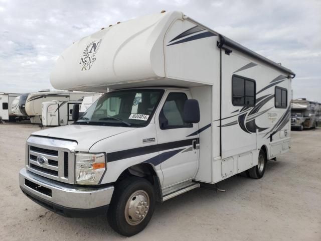 2020 Ford Econoline E350 Super Duty Cutaway Van