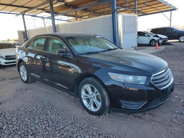 2014 Ford Taurus SEL