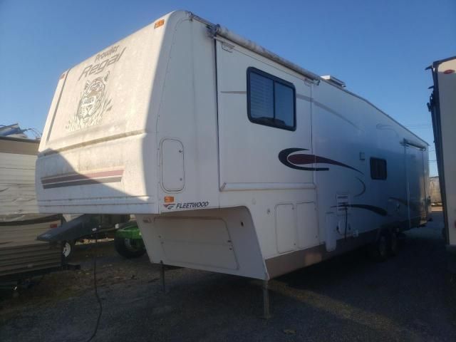 2005 Prowler Camper