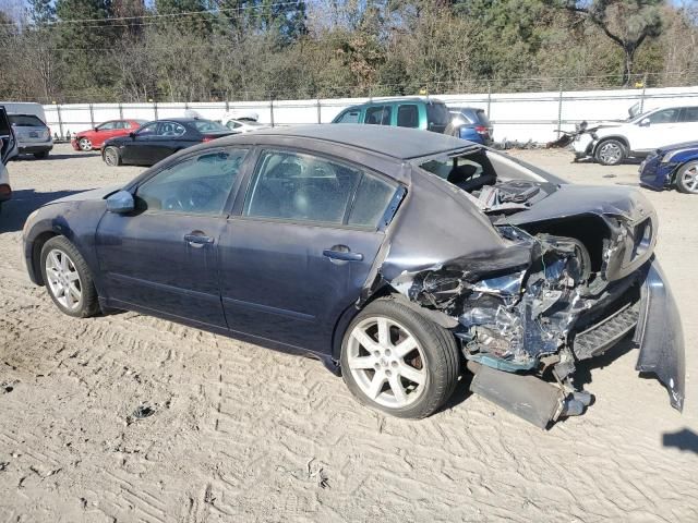 2005 Nissan Maxima SE