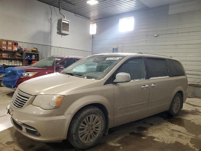 2012 Chrysler Town & Country Limited