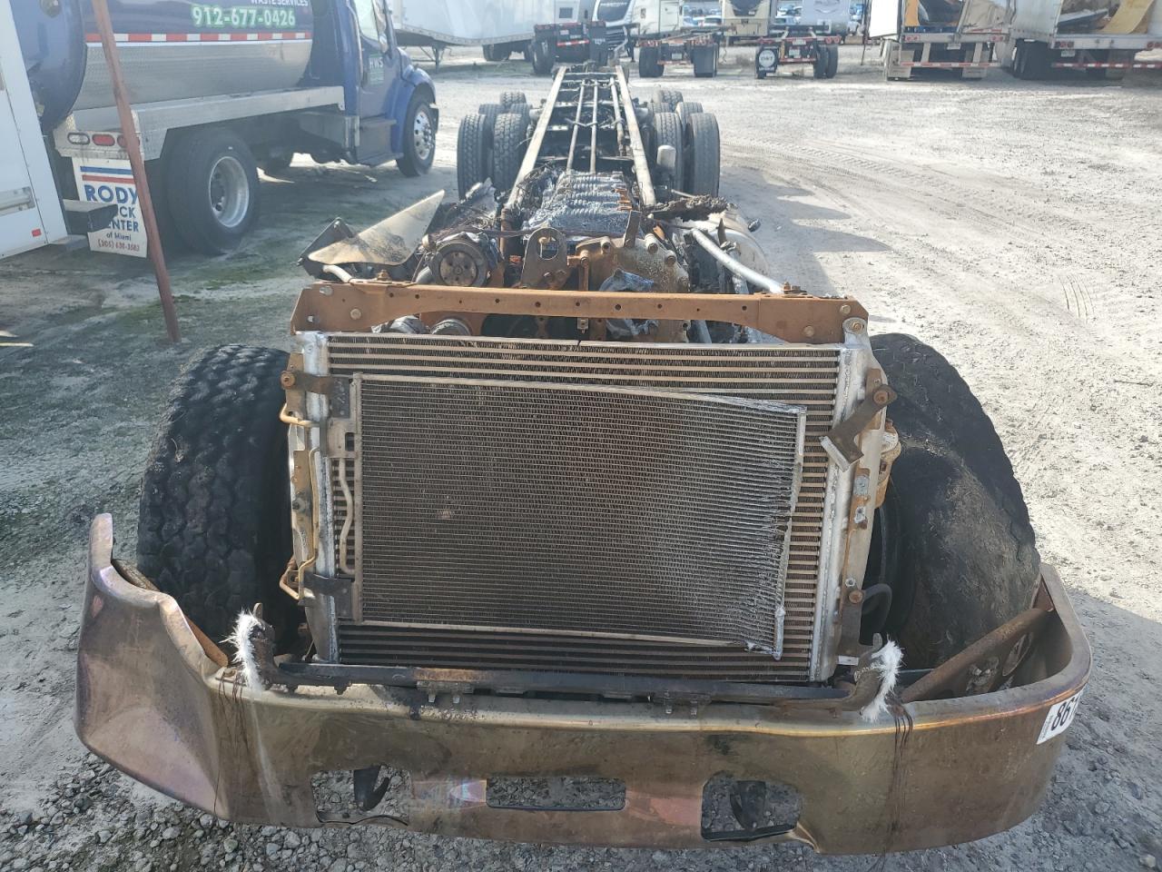 2019 Freigliner Conventional Columbia