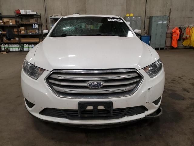 2016 Ford Taurus SEL