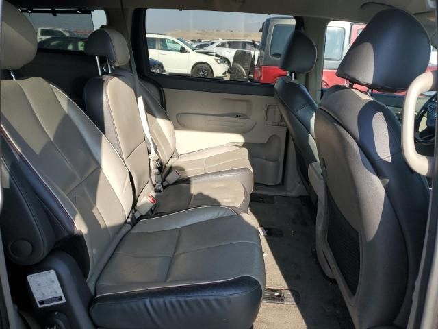 2017 KIA Sedona LX