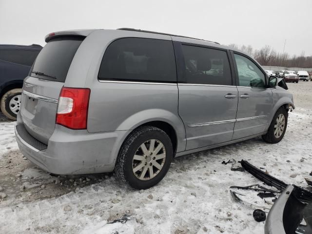 2016 Chrysler Town & Country Touring