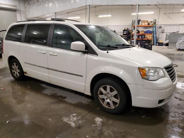 2009 Chrysler Town & Country Touring