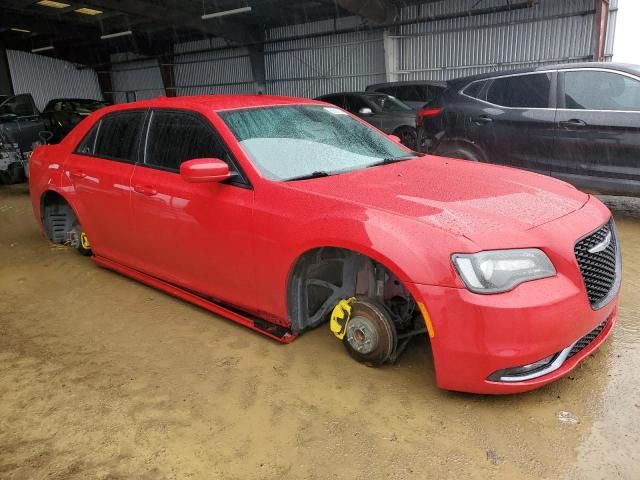 2016 Chrysler 300 S